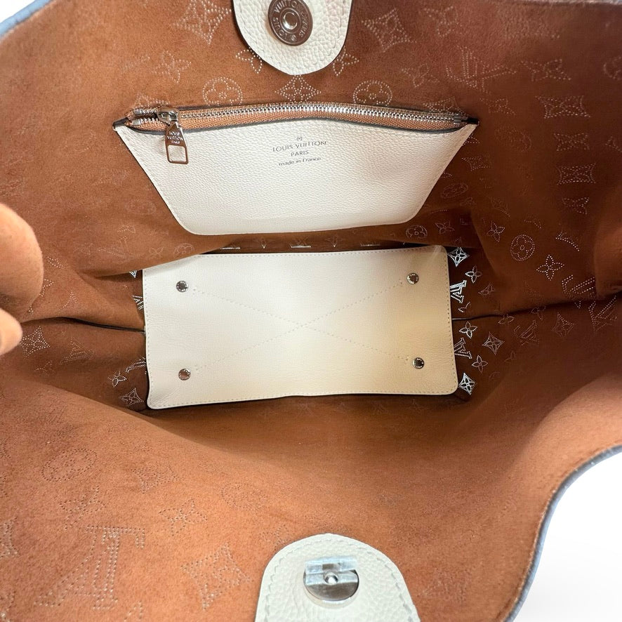 LOUIS VUITTON: Mahina Carmel Hobo Bag