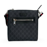 GUCCI: GG Supreme Small Messenger
