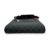 GUCCI: GG Supreme Small Messenger
