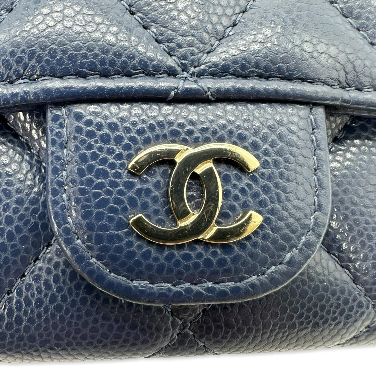 Quilted Caviar Classic CC Card Holder