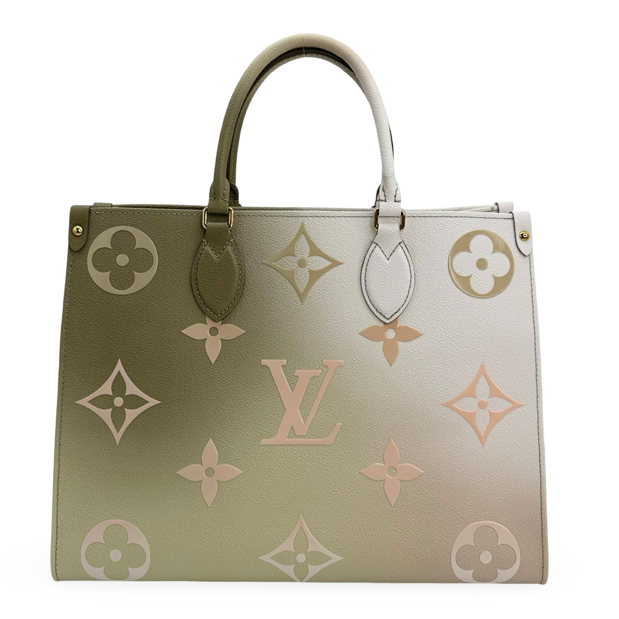 LOUIS VUITTON: Monogram Giant Spring in the City OntheGo MM