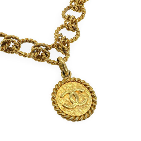 CHANEL: Twisted Chain CC Medallion Belt