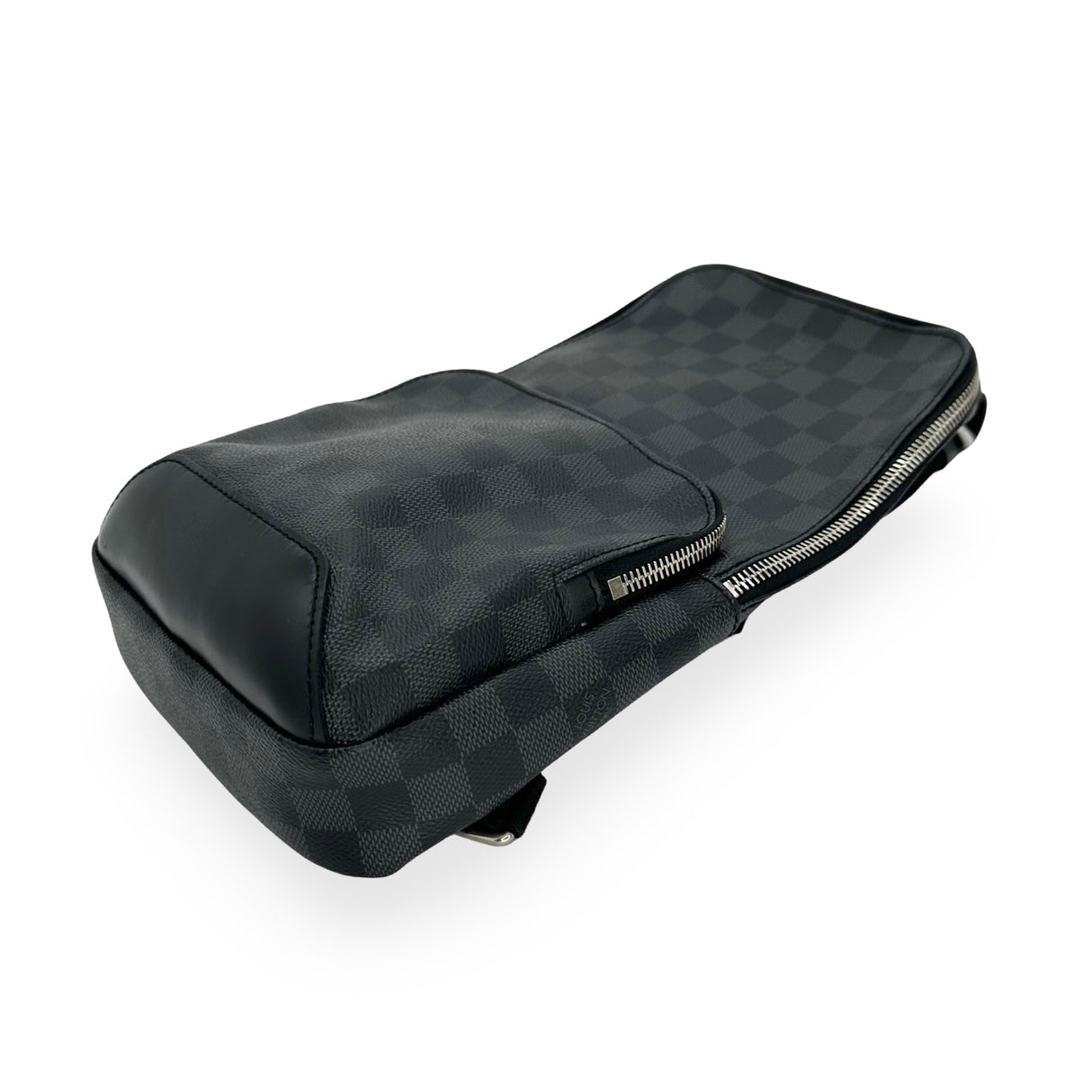 LOUIS VUITTON: Damier Graphite Avenue Sling Bag