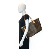 LOUIS VUITTON: Monogram Neverfull MM