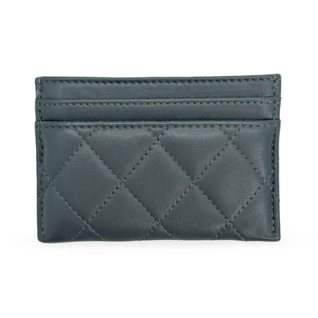 CHANEL: Quilted Lambskin 19 Card Holder