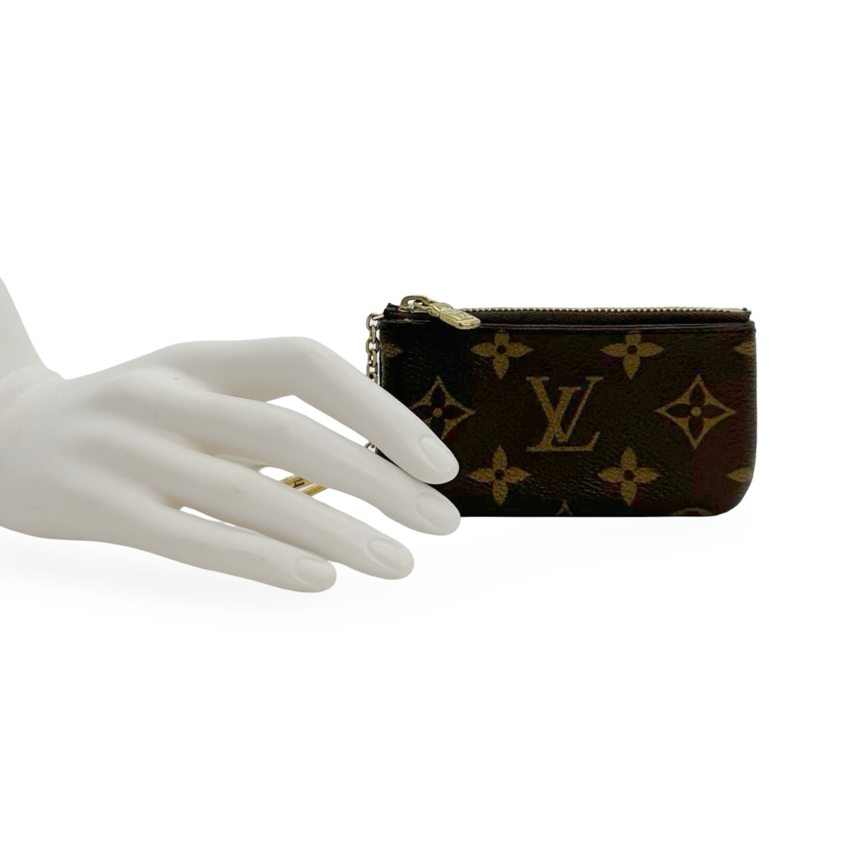 LOUIS VUITTON: Monogram Key Pouch