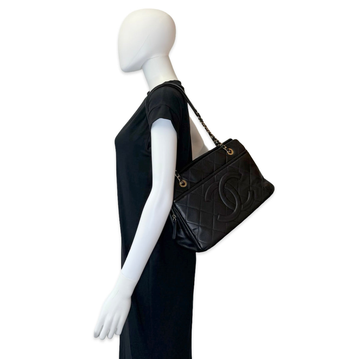 CHANEL: Quilted Caviar Timeless CC Soft Shopper