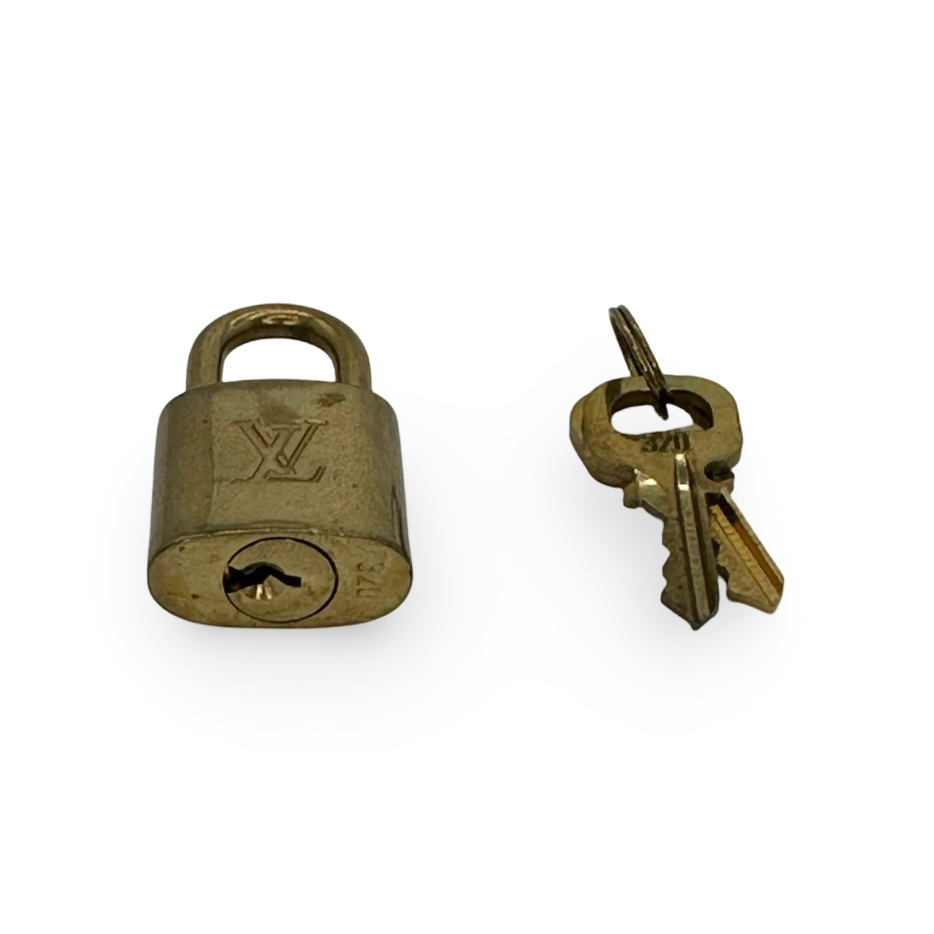 Louis Vuitton Lock store and key