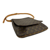 LOUIS VUITTON: Monogram Musette Salsa GM