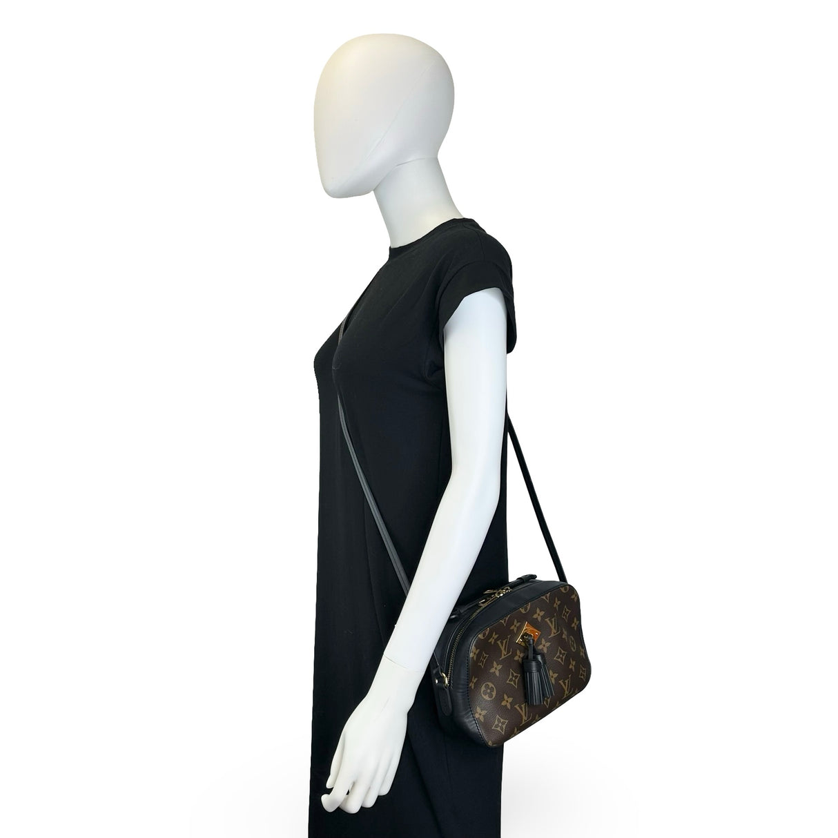 LOUIS VUITTON: Monogram Saintonge Crossbody