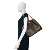 LOUIS VUITTON: Monogram Graceful PM
