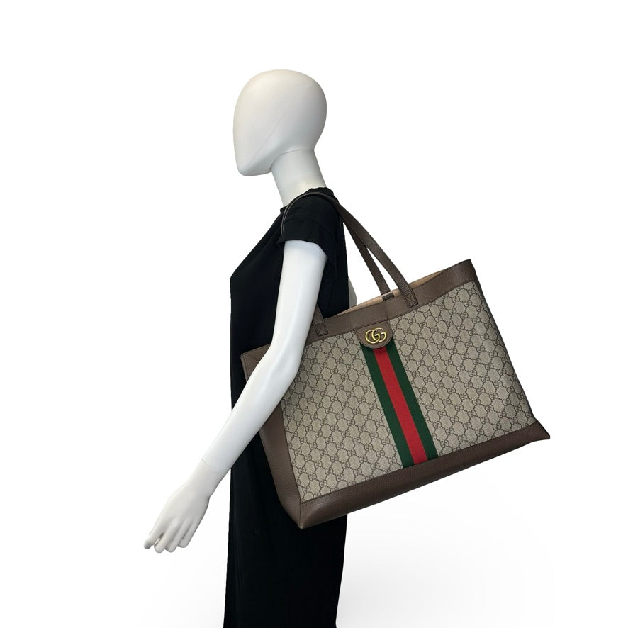 GUCCI: GG Supreme Ophidia Large Soft Tote