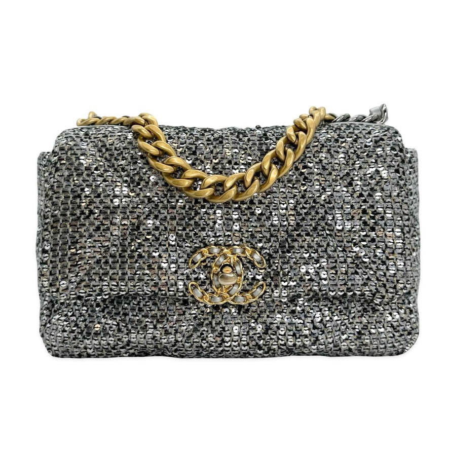 CHANEL: Quilted Sequin Small 19 Flap Bag