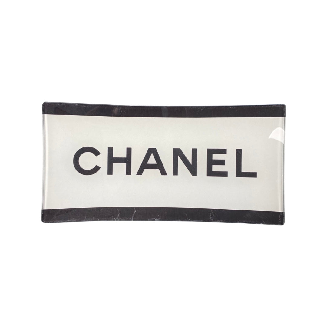 CHANEL INSPIRED: Vintage Black & White Tray