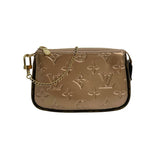 LOUIS VUITTON: Monogram Vernis Mini Pochette Accessoires