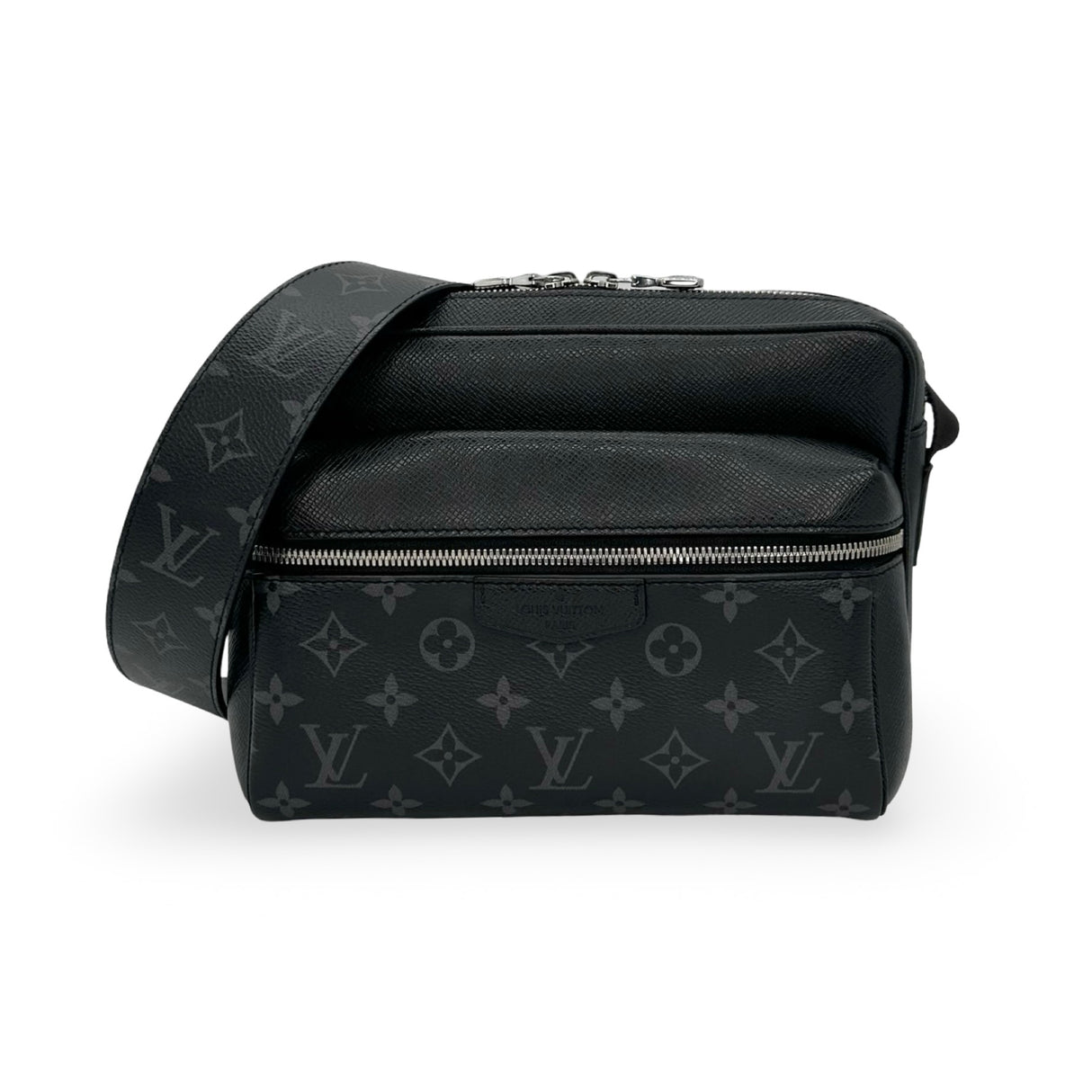 LOUIS VUITTON: Monogram Eclipse Outdoor Messenger