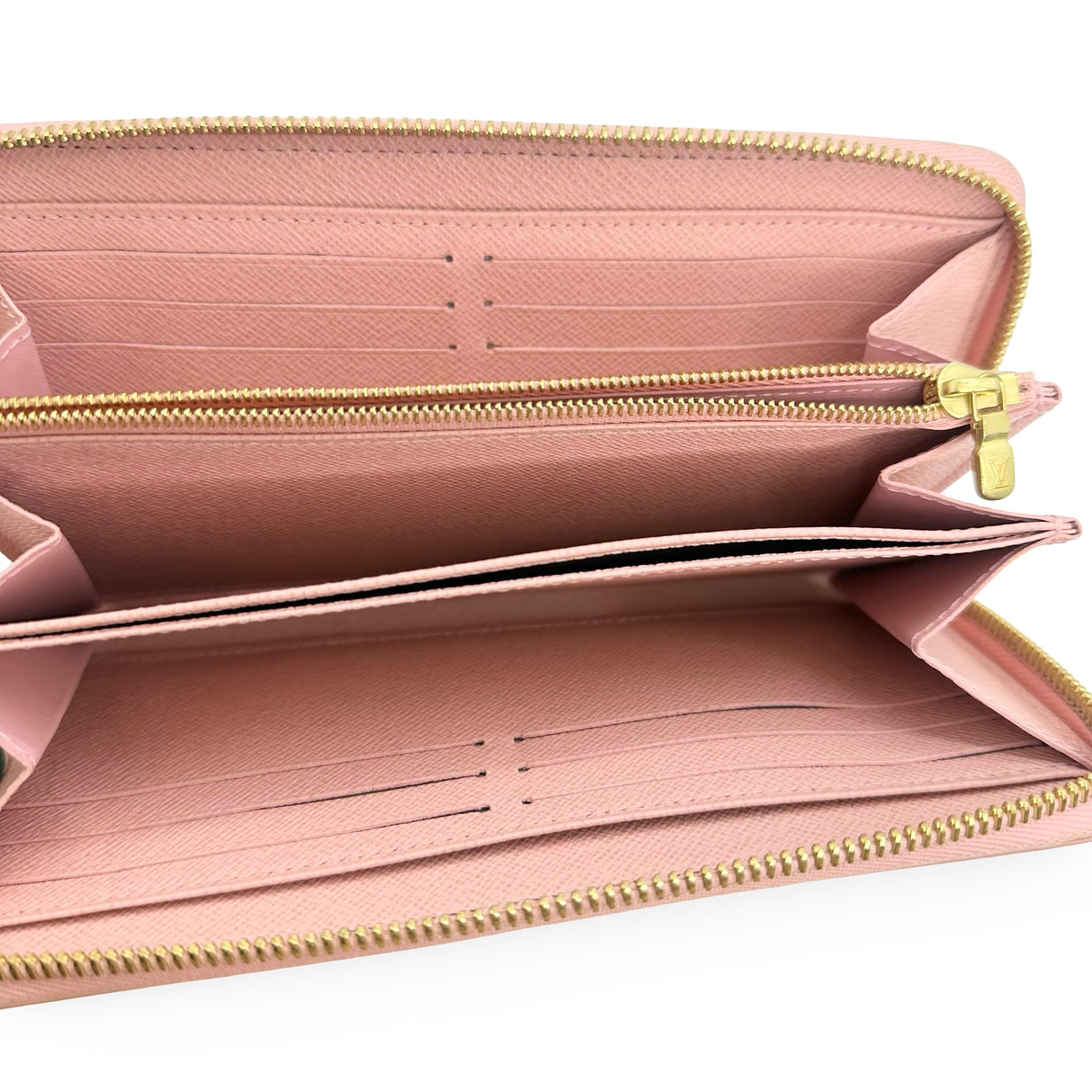 LOUIS VUITTON: Damier Azur Zippy Wallet