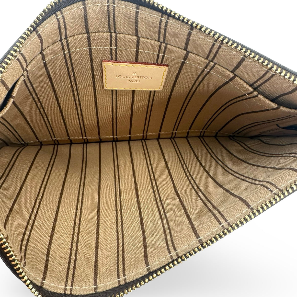 LOUIS VUITTON: Monogram Neverfull Pochette
