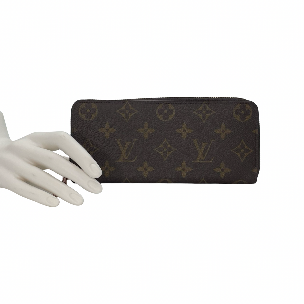 LOUIS VUITTON: Monogram Clemence Wallet