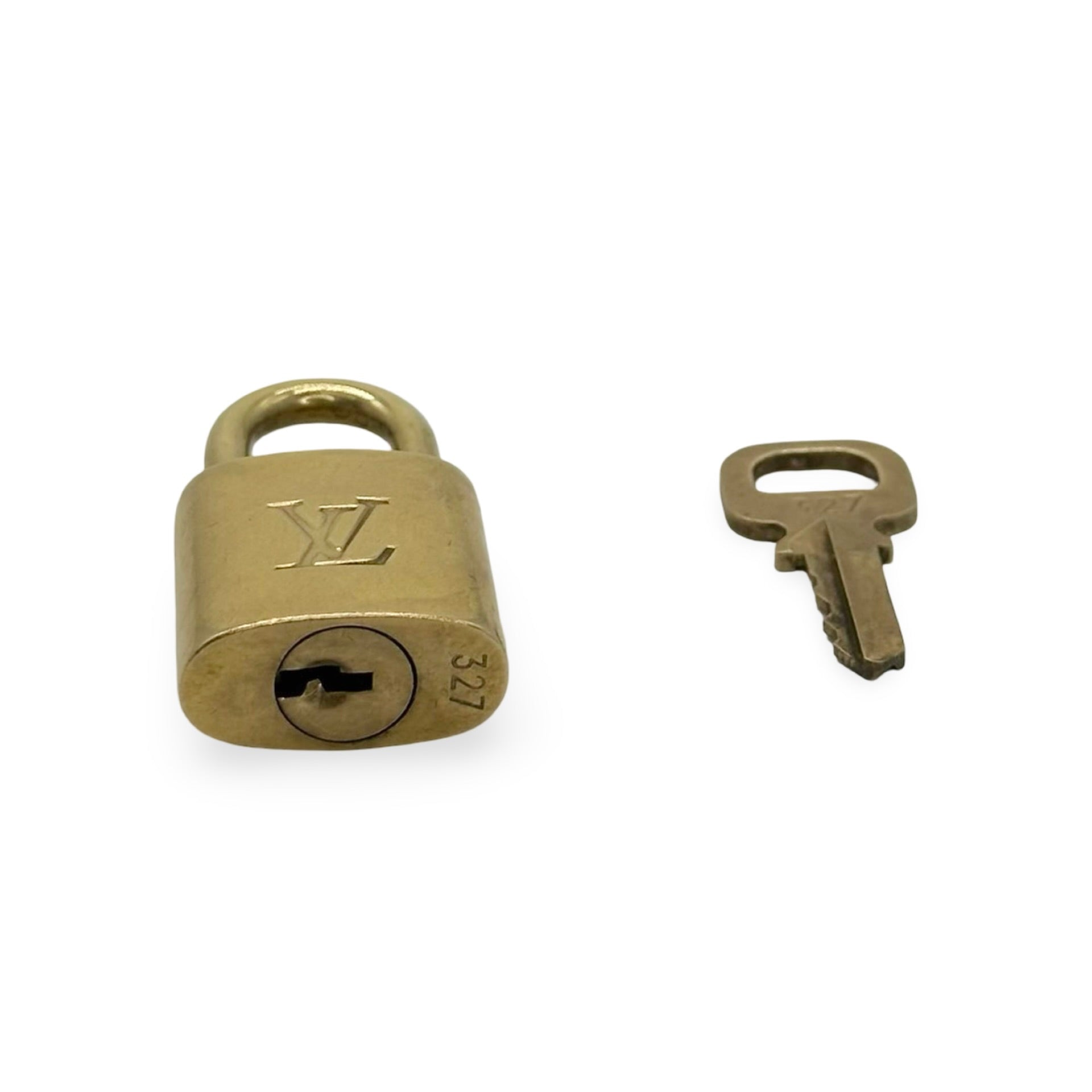 アクセサリー LV Chrome gold color padlock key new Louis Vuitton Padlock Key Replacement LV Lock Keys