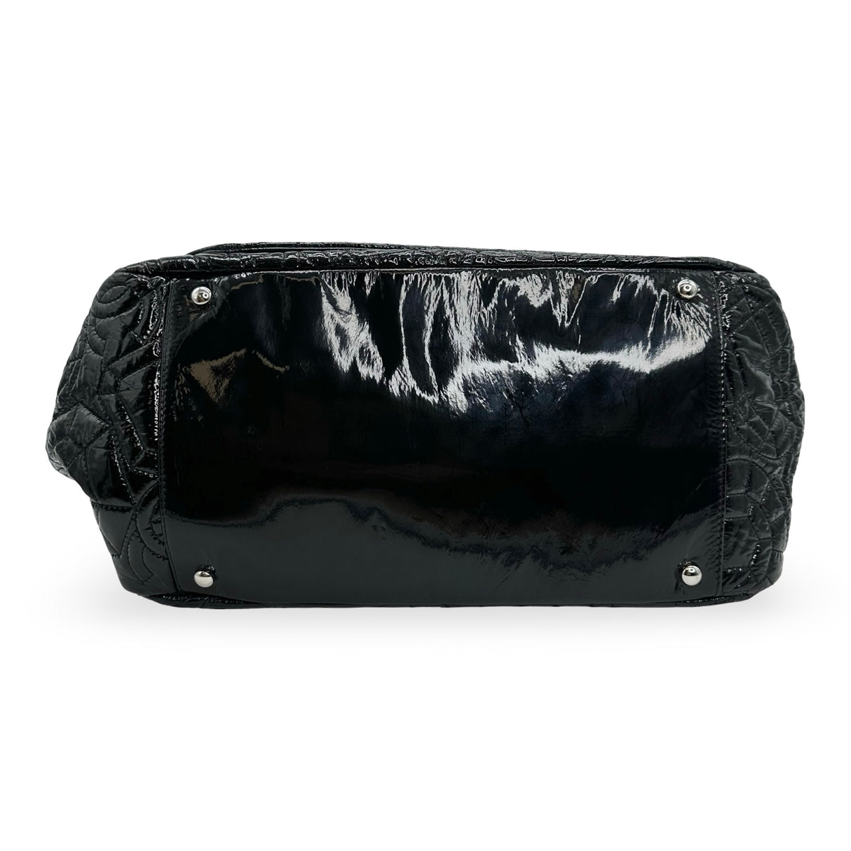 CHANEL: Quilted Vinyl Graphic Edge Accordion Flap Bag