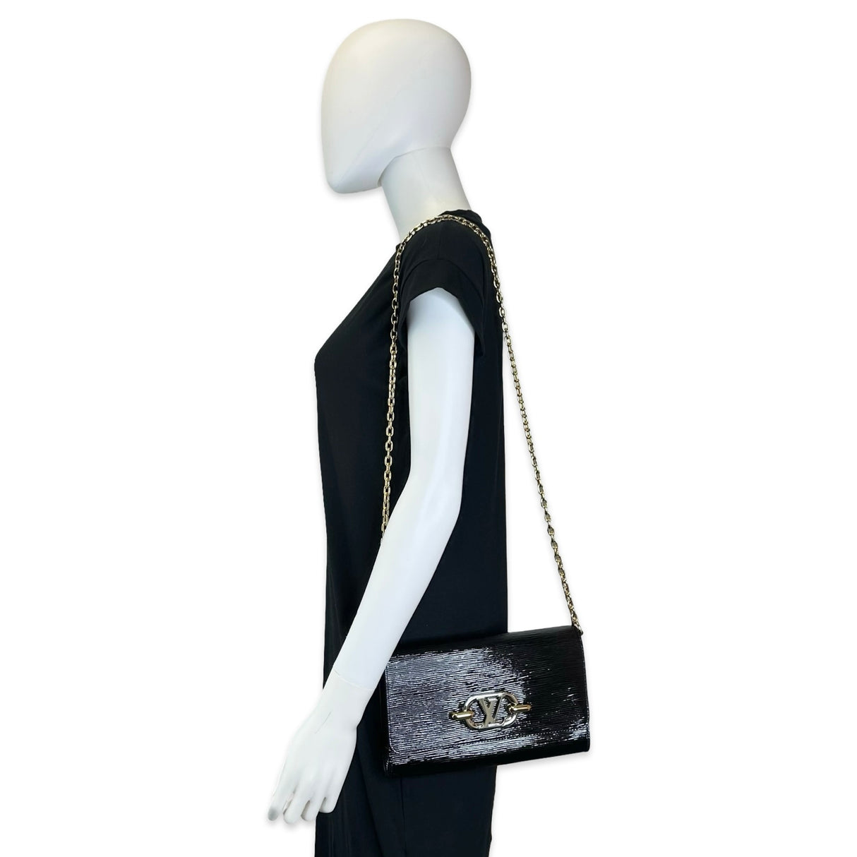 LOUIS VUITTON: Epi Electric Pochette Evening Chain Wallet