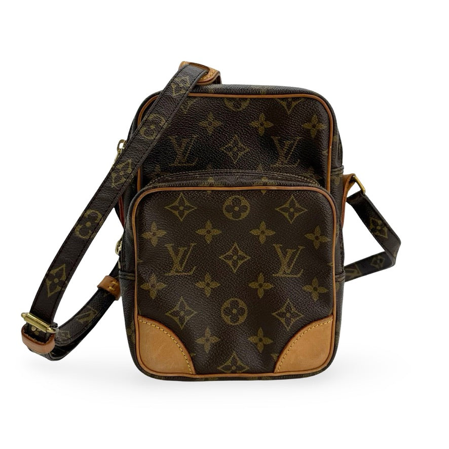LOUIS VUITTON: Monogram Amazone Crossbody