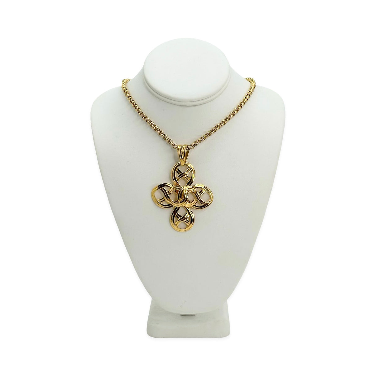 CC Twist Lock Woven Pendant Necklace