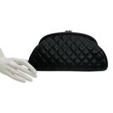 CHANEL: Quilted Caviar CC Timeless Clutch