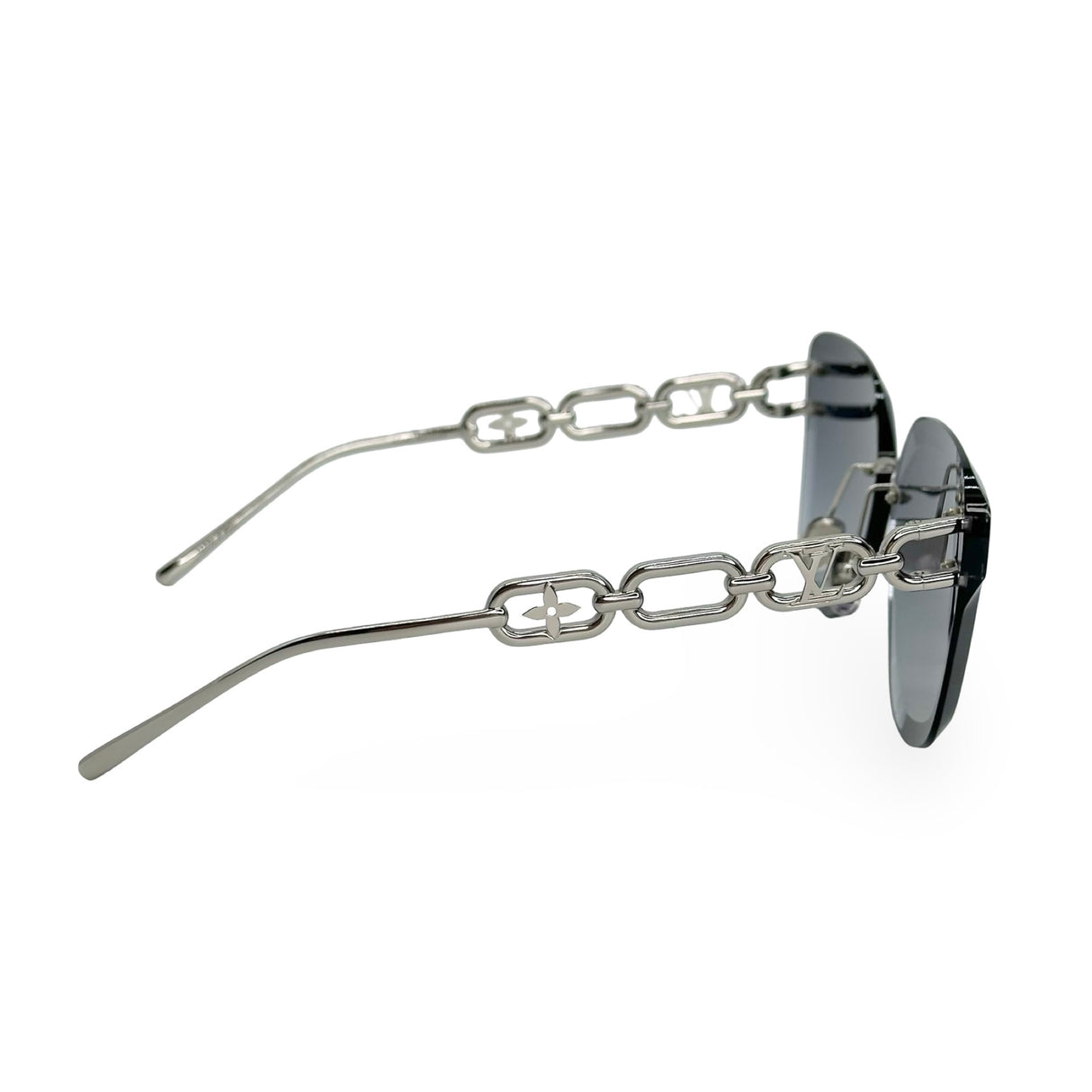 LOUIS VUITTON: Jewel Cat Eye Sunglasses