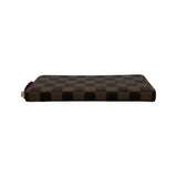 LOUIS VUITTON: Damier Ebene Clemence Wallet