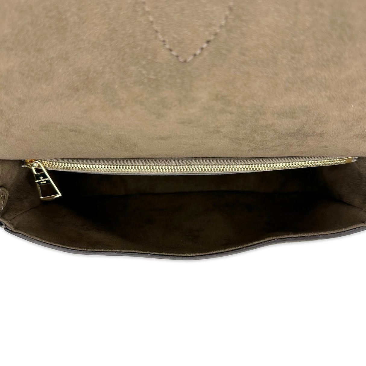 LOUIS VUITTON: Monogram Empreinte Diane