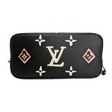 LOUIS VUITTON: Monogram Giant Wild at Heart Neverfull MM