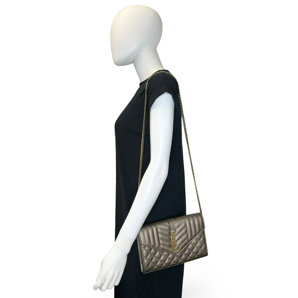 SAINT LAURENT: Triquilt Grain de Poudre Envelope Chain Wallet