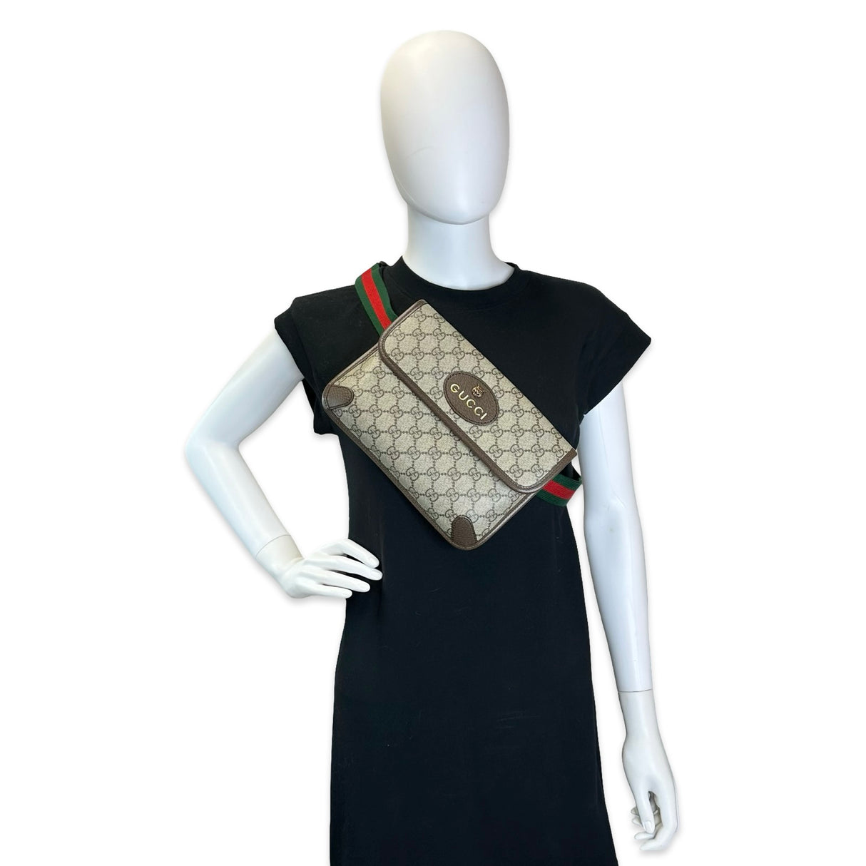 GUCCI: GG Supreme Neo Vintage Web Belt Bag