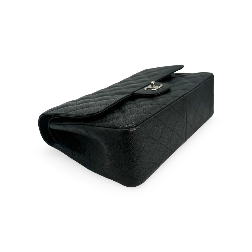 CHANEL: Quilted Caviar Jumbo Classic Double Flap