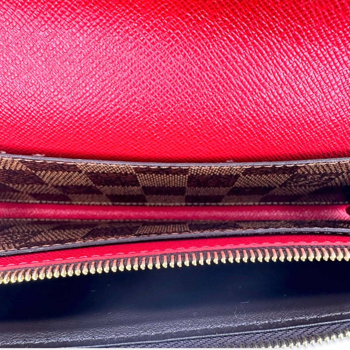 Damier Ebene Emilie Wallet