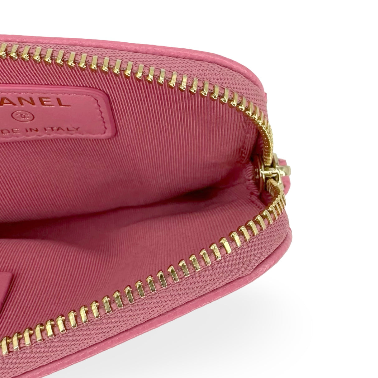 CHANEL: Quilted Caviar Compact Zip Wallet