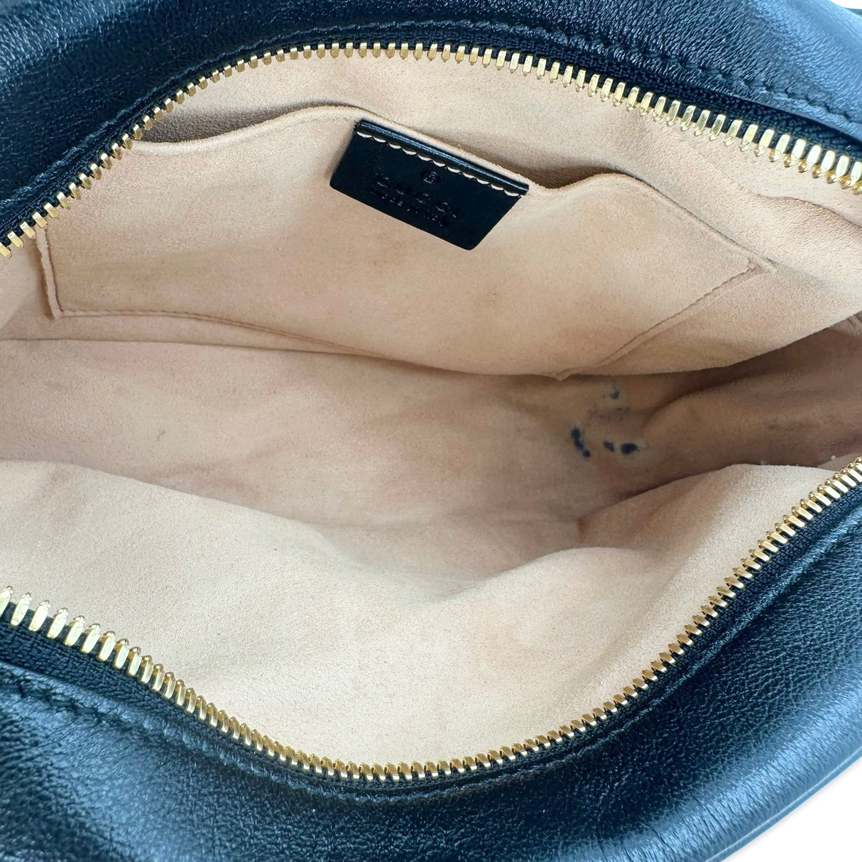 GUCCI: GG Canvas Marmont Small Camera Bag