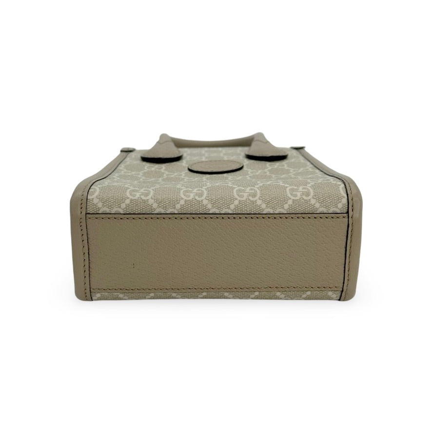 GUCCI ◆ Interlocking G Mini Tote Bag Gucci Mini Tote Bag with Interlocking G Beige/Ebony in