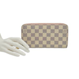 LOUIS VUITTON: Damier Azur Zippy Wallet