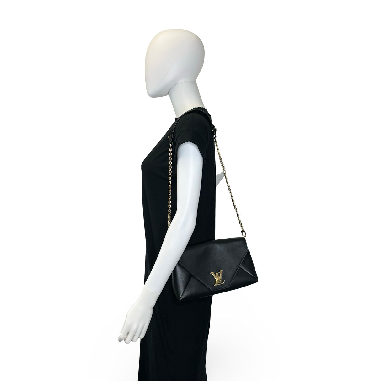LOUIS VUITTON: Calfskin Lovenote Chain Clutch