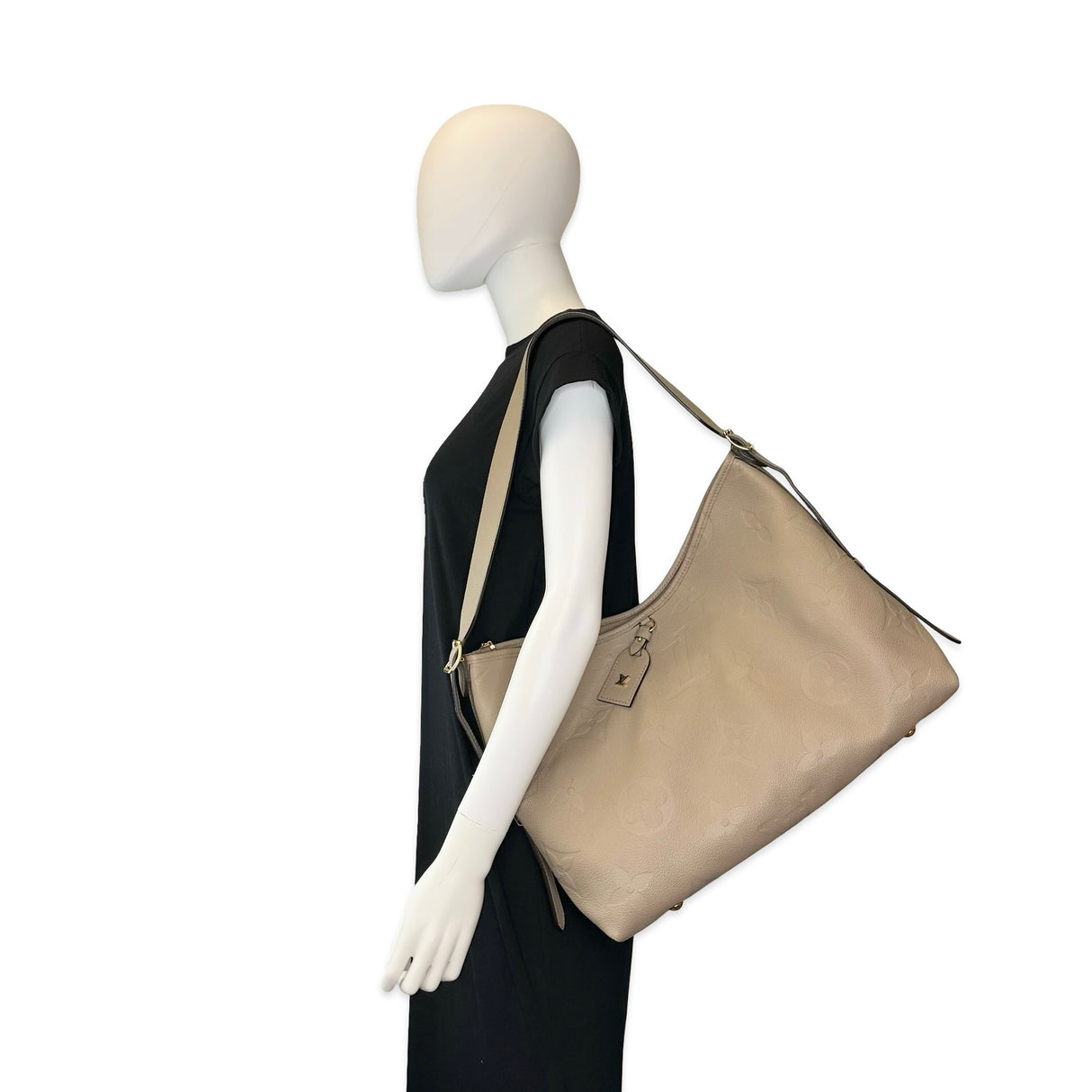LOUIS VUITTON: Monogram Empreinte Carryall MM