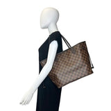 LOUIS VUITTON: Damier Ebene Neverfull MM