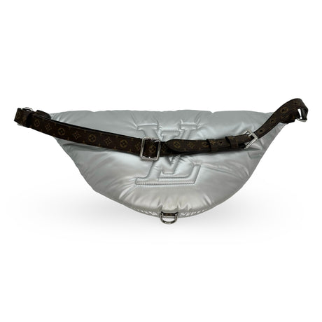 LOUIS VUITTON: Pillow Maxi Bum Bag