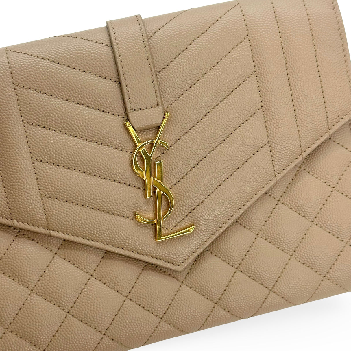 SAINT LAURENT: Grain de Poudre Triquilt Envelope Clutch