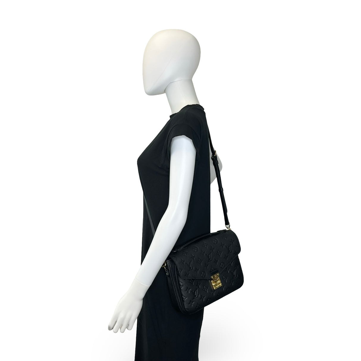 LOUIS VUITTON: Monogram Empreinte Pochette Metis