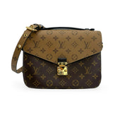 LOUIS VUITTON: Monogram Reverse Pochette Metis