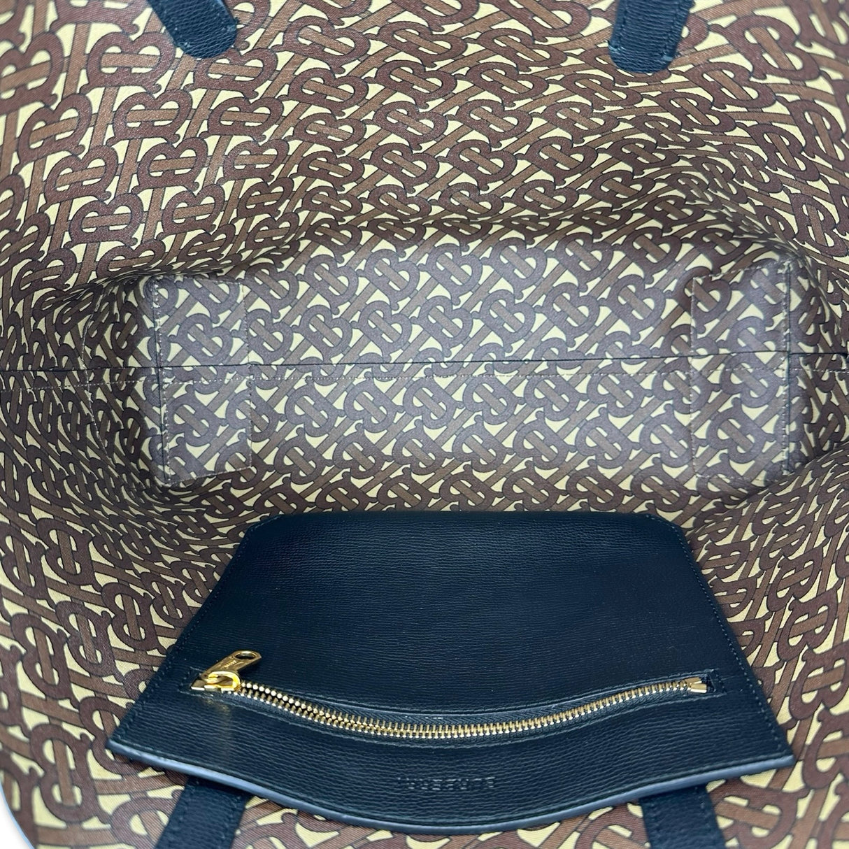 BURBERRY: Grained Leather Embossed Tote