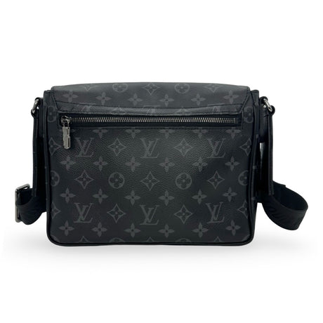 LOUIS VUITTON: Monogram District PM Messenger Bag